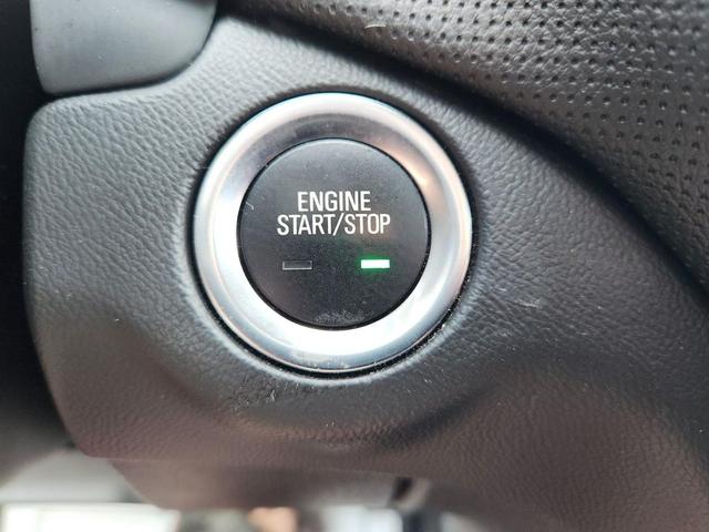 Photo of 2022 Silver Ice Metallic Chevrolet Equinox