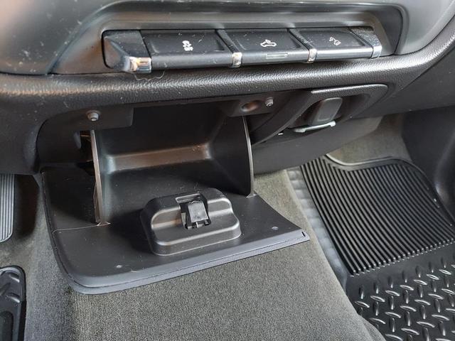 Photo of 2015 Silver Ice Metallic Chevrolet Silverado 1500
