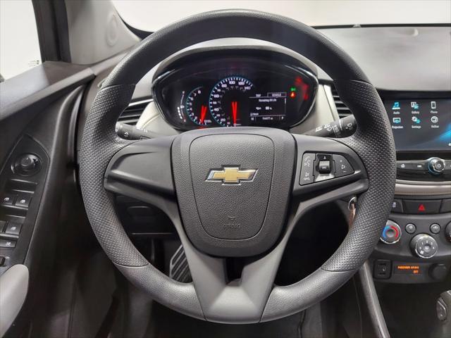 Photo of 2017 Mosaic Black Metallic Chevrolet Trax