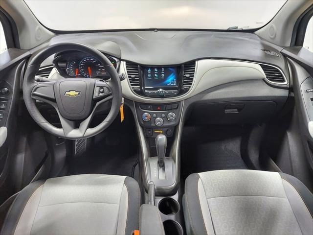 Photo of 2017 Mosaic Black Metallic Chevrolet Trax