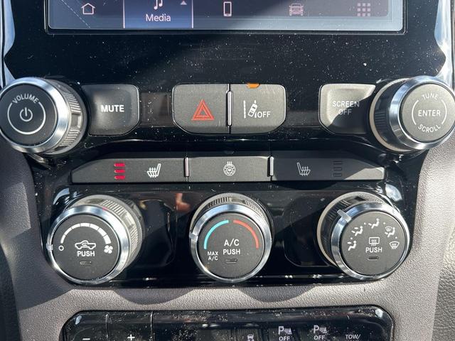 Photo of 2025 Bright White Clearcoat RAM 1500