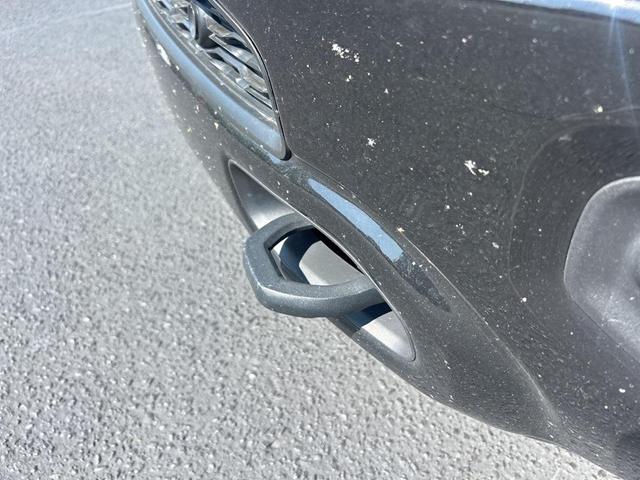 Photo of 2022 Granite Crystal Metallic Clearcoat RAM 1500