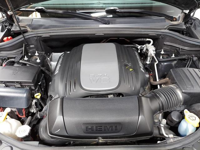 Photo of 2021 DB Black Crystal Clearcoat Dodge Durango