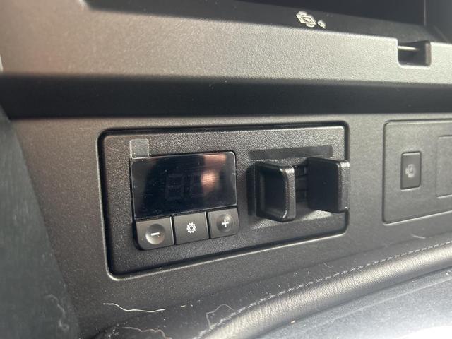 Photo of 2022 Super Black Nissan Armada