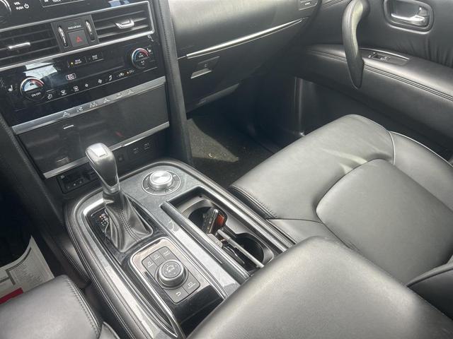 Photo of 2022 Super Black Nissan Armada
