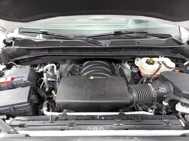 Photo of 2022 White Frost Tricoat GMC Sierra 1500