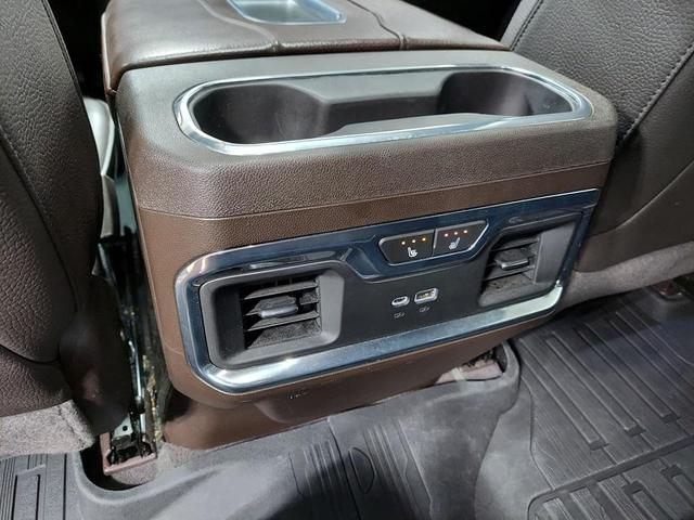 Photo of 2022 White Frost Tricoat GMC Sierra 1500