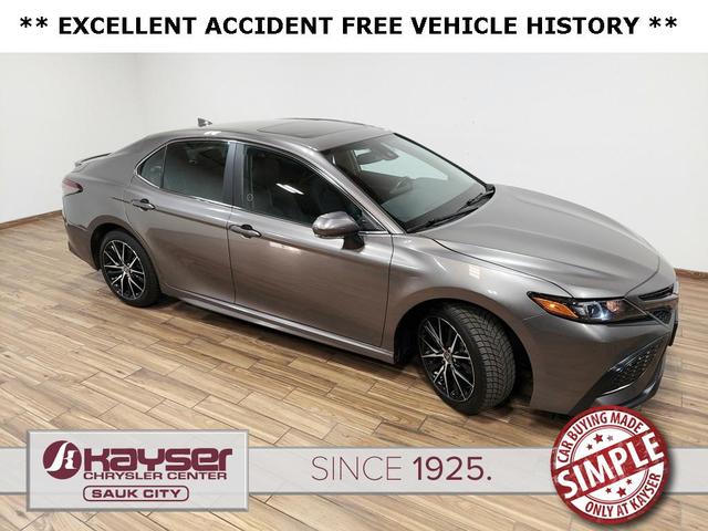 Photo of 2024 Gray Toyota Camry