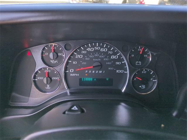 Photo of 2017 Summit White Chevrolet Express 2500