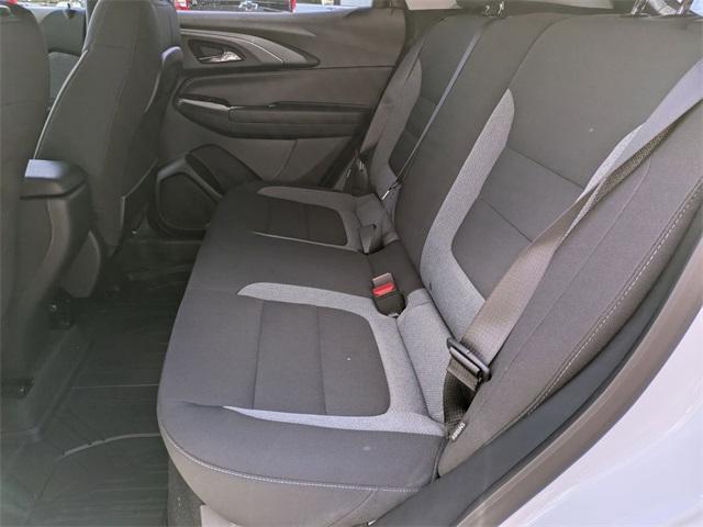 Photo of 2026 Summit White Chevrolet Trailblazer