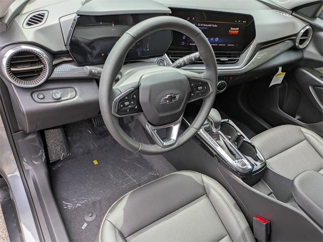 Photo of 2025 Sterling Gray Metallic Chevrolet Trax