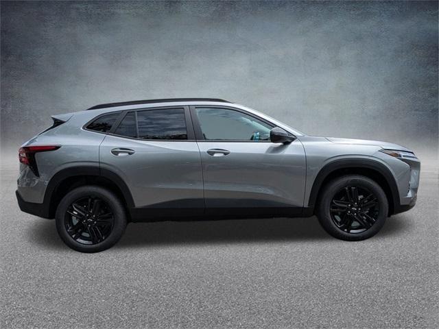 Photo of 2025 Sterling Gray Metallic Chevrolet Trax