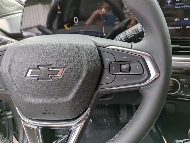 Photo of 2025 Sterling Gray Metallic Chevrolet Trax