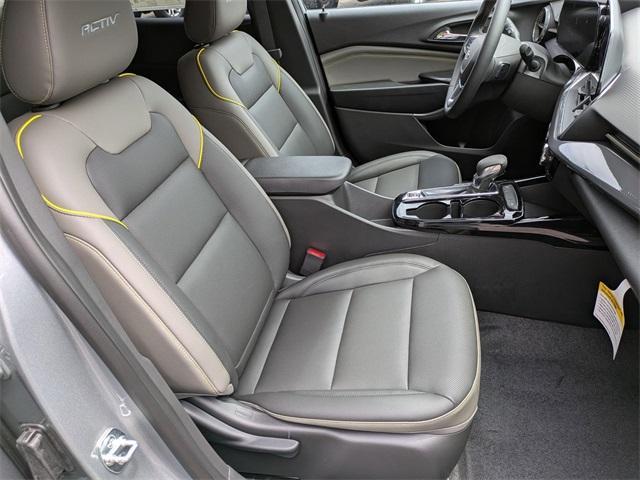 Photo of 2025 Sterling Gray Metallic Chevrolet Trax