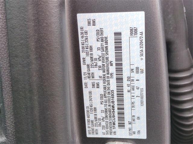 Photo of 2021 Gray Ford Escape