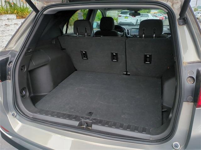 Photo of 2018 Pepperdust Metallic Chevrolet Equinox