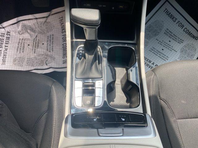 Photo of 2024 White Pearl Hyundai TUCSON
