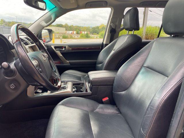 Photo of 2018 Black Onyx Lexus GX 460