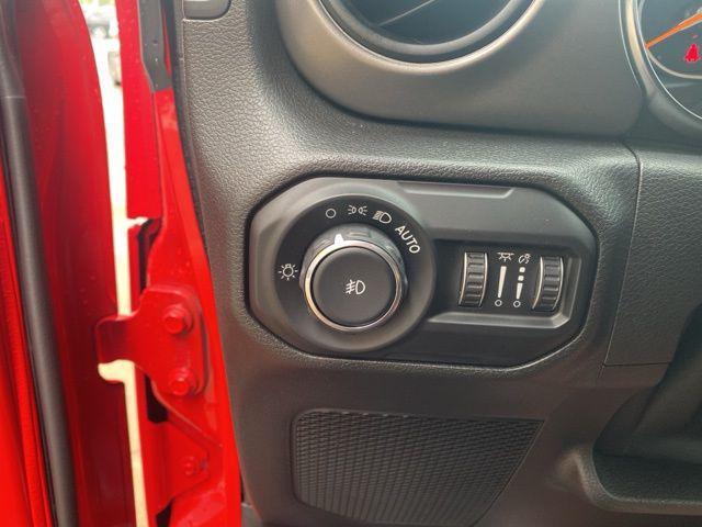 Photo of 2021 Firecracker Red Clearcoat Jeep Wrangler