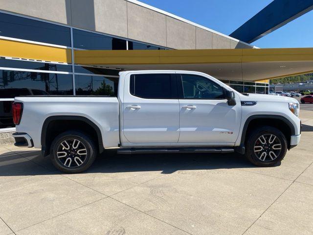 Photo of 2020 Summit White GMC Sierra 1500