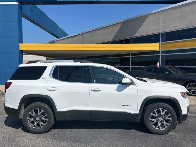 Photo of 2023 Summit White GMC Acadia