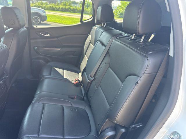 Photo of 2023 Summit White GMC Acadia