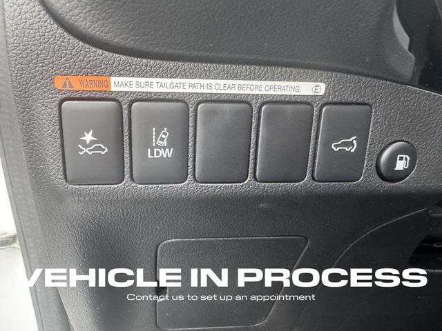 Photo of 2020 White Mitsubishi Outlander PHEV