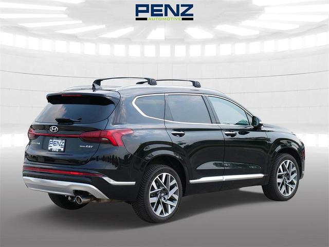 Photo of 2021 Black Hyundai SANTA FE