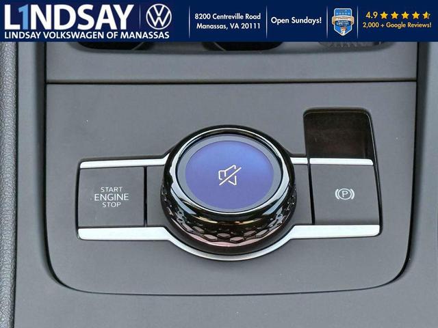 Photo of 2025 Platinum Gray Metallic Volkswagen Tiguan