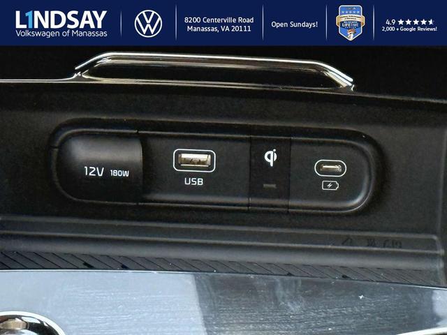 Photo of 2024 Gravity Gray Kia Sportage Hybrid