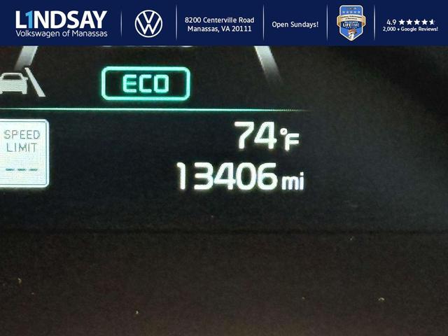 Photo of 2024 Gravity Gray Kia Sportage Hybrid