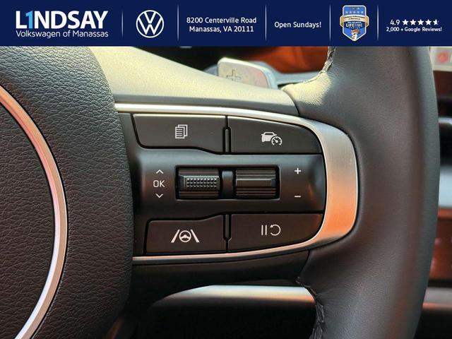 Photo of 2024 Gravity Gray Kia Sportage Hybrid