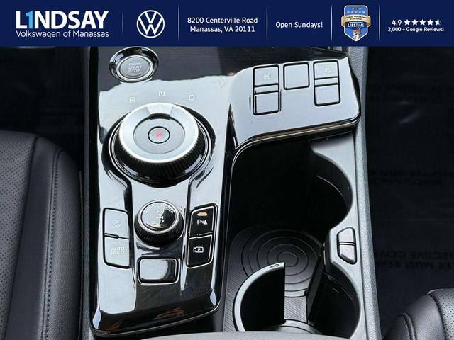 Photo of 2024 Gravity Gray Kia Sportage Hybrid