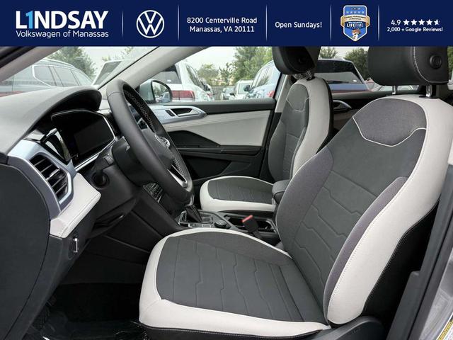 Photo of 2025 Pyrite Silver Metallic Volkswagen Taos