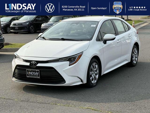 Photo of 2023 Ice Cap Toyota Corolla