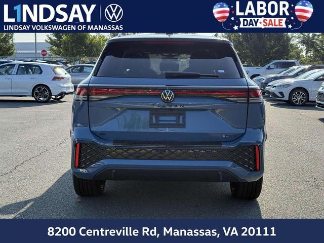 Photo of 2025 Monterey Blue Pearl Volkswagen Tiguan