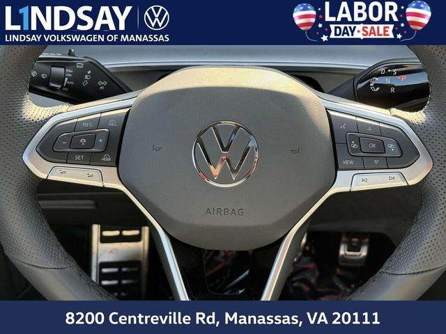 Photo of 2025 Monterey Blue Pearl Volkswagen Tiguan