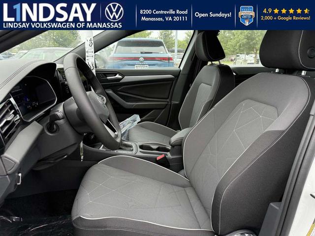 Photo of 2025 Pure White Volkswagen Jetta