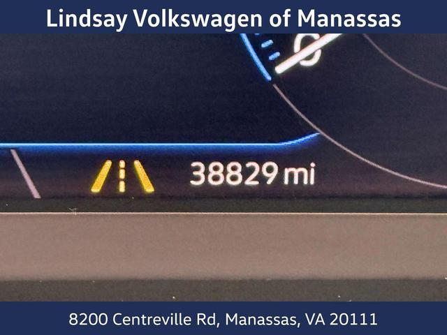 Photo of 2019 Deep Black Volkswagen Jetta