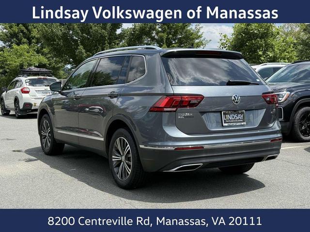 Photo of 2018 Platinum Gray Metallic Volkswagen Tiguan