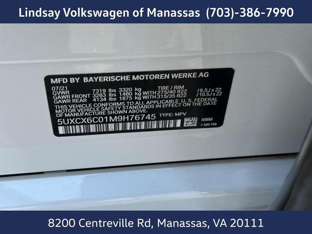 Photo of 2021 Mineral White Metallic BMW X7