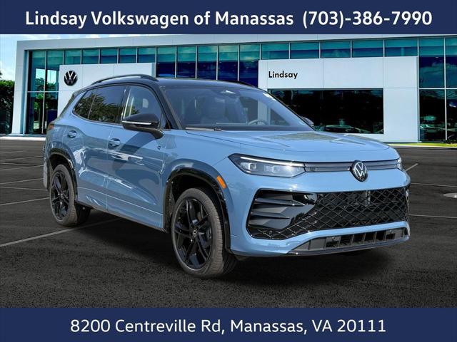Photo of 2025 Monterey Blue Pearl Volkswagen Tiguan