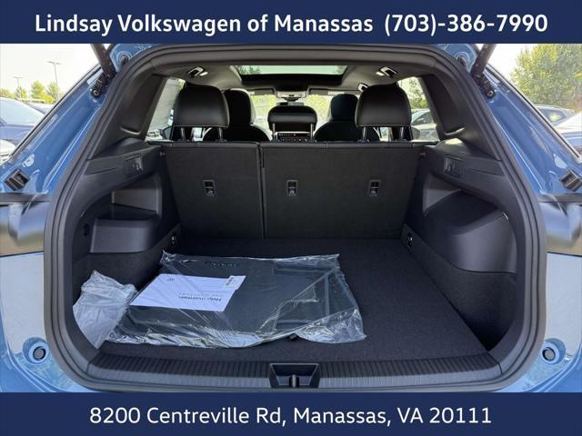 Photo of 2025 Monterey Blue Pearl Volkswagen Tiguan