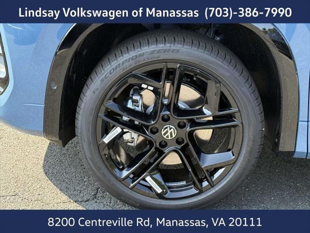 Photo of 2025 Monterey Blue Pearl Volkswagen Tiguan