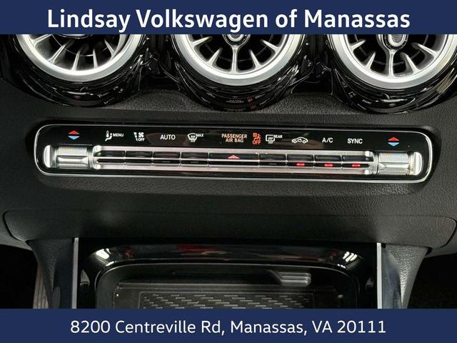Photo of 2024 Black Mercedes-Benz GLB 250