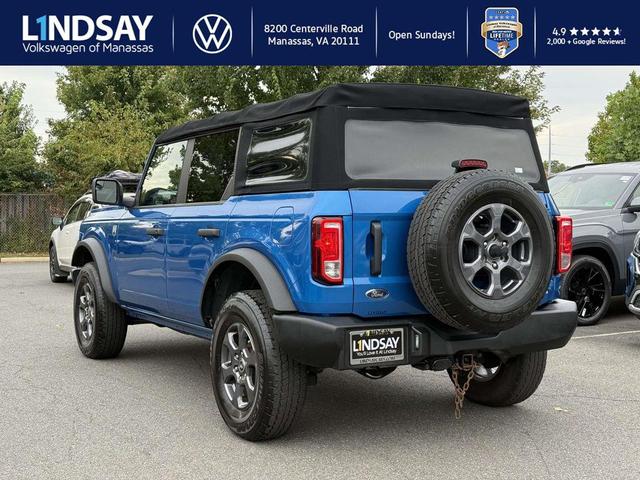 Photo of 2021 VELOCITY BLUE METALLIC Ford Bronco