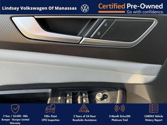 Photo of 2024 Pure White Volkswagen Atlas