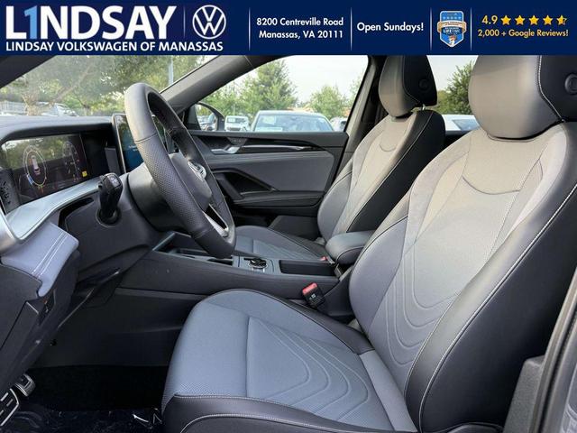 Photo of 2025 Platinum Gray Metallic Volkswagen Tiguan