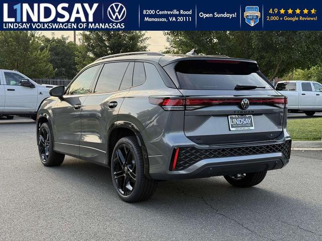Photo of 2025 Platinum Gray Metallic Volkswagen Tiguan
