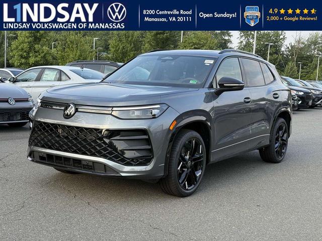 Photo of 2025 Platinum Gray Metallic Volkswagen Tiguan